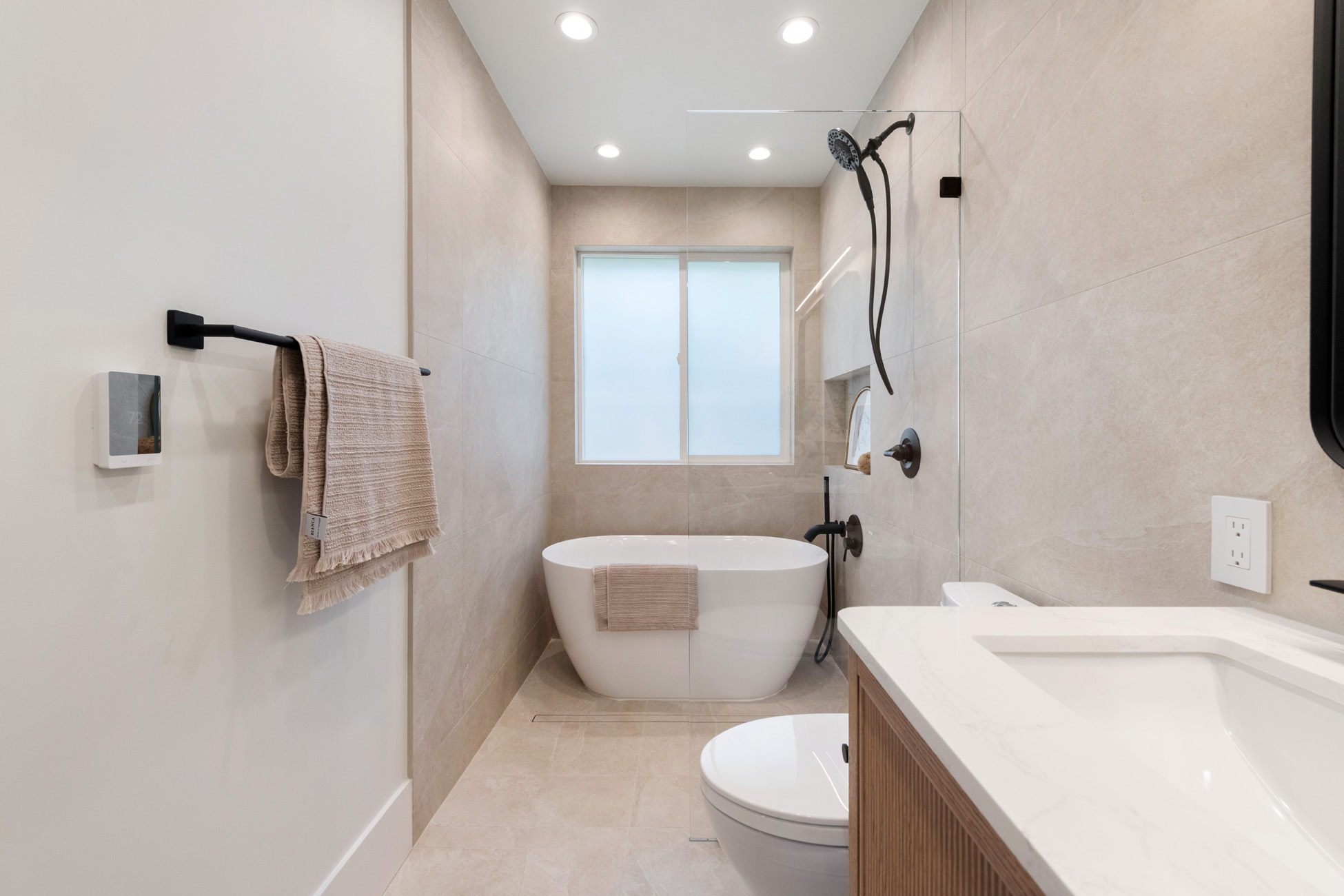 Primary Bath at 58 Cleaves Ave